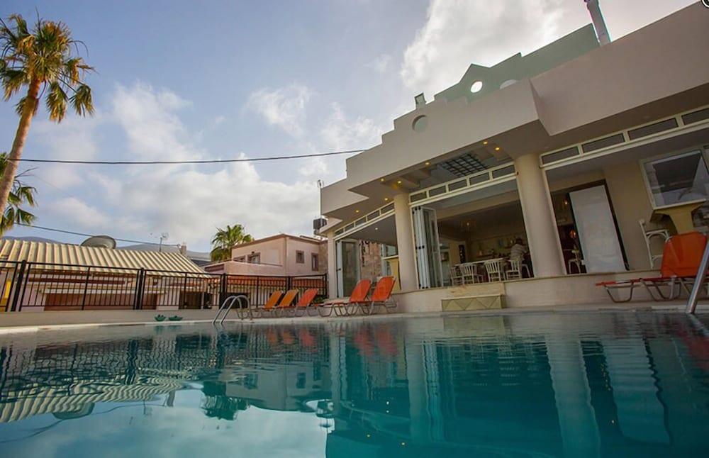 Malia Central Apartments Buitenkant foto